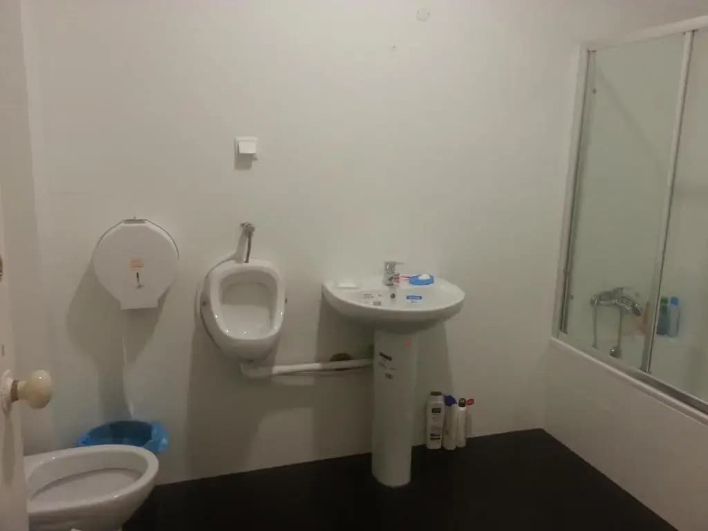 Lisbon Gambori Hostel - photo 5