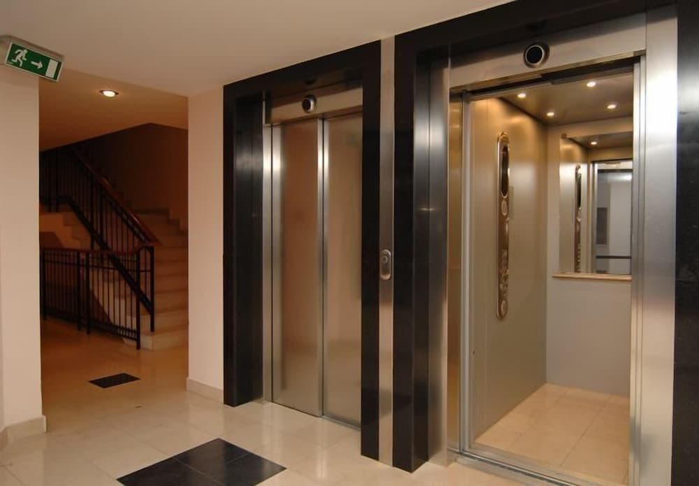 Aboriginal Budapest Apartments - photo 16