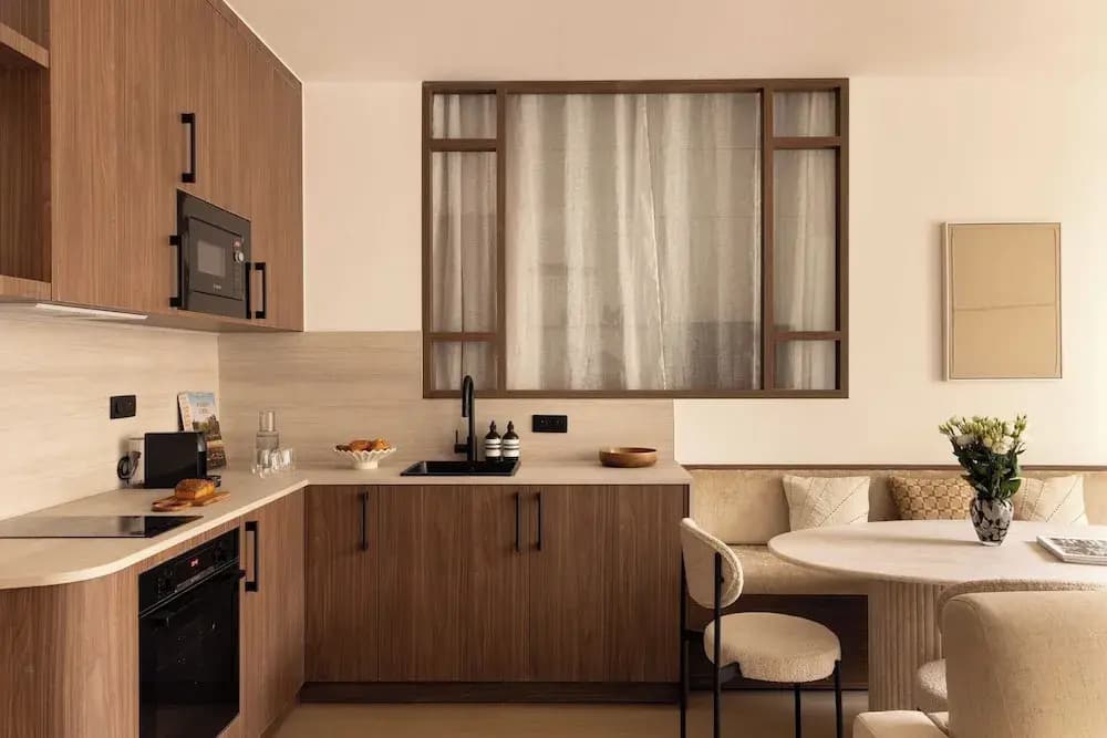 Elegant Apartment - AC- 2br-6p- Madeleine - photo 11