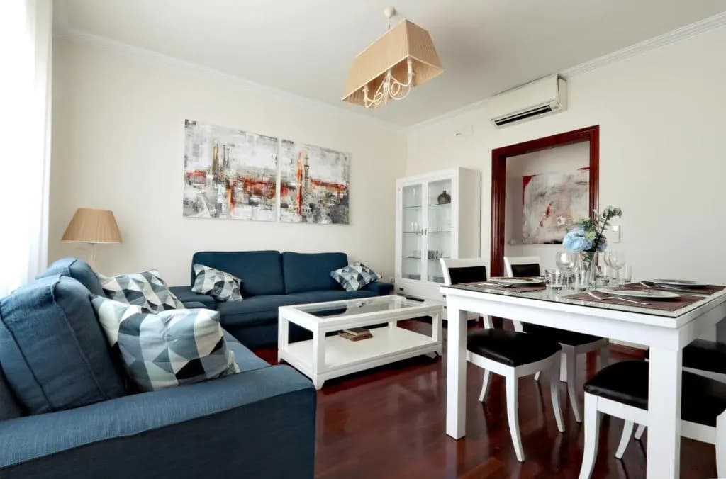 Classbedroom Fira Business Apartment - photo 2