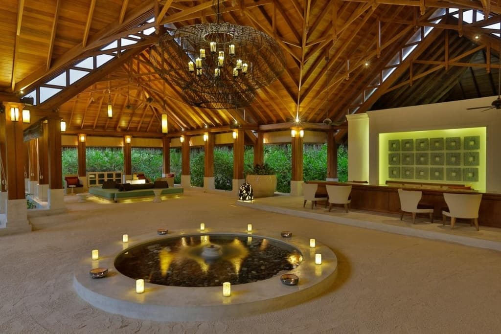 Dusit Thani Maldives Resort - photo 19