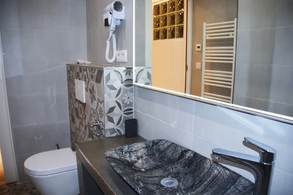 Bourgogne - Your Home in Paris - photo 12