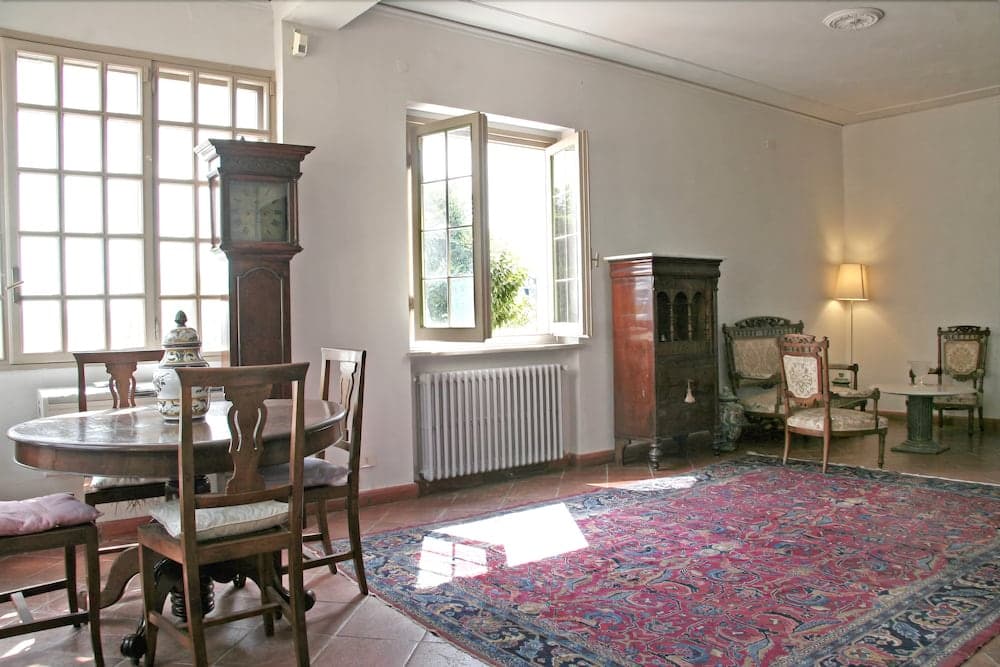 Tuscany-VillaRentals - Vicinity - photo 3