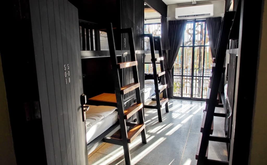 Chingcha Bangkok - Hostel - photo 5