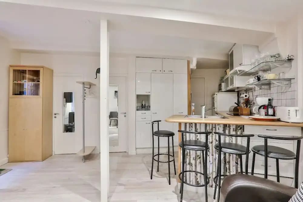 New Renovated Saint Germain 2bd - photo 4