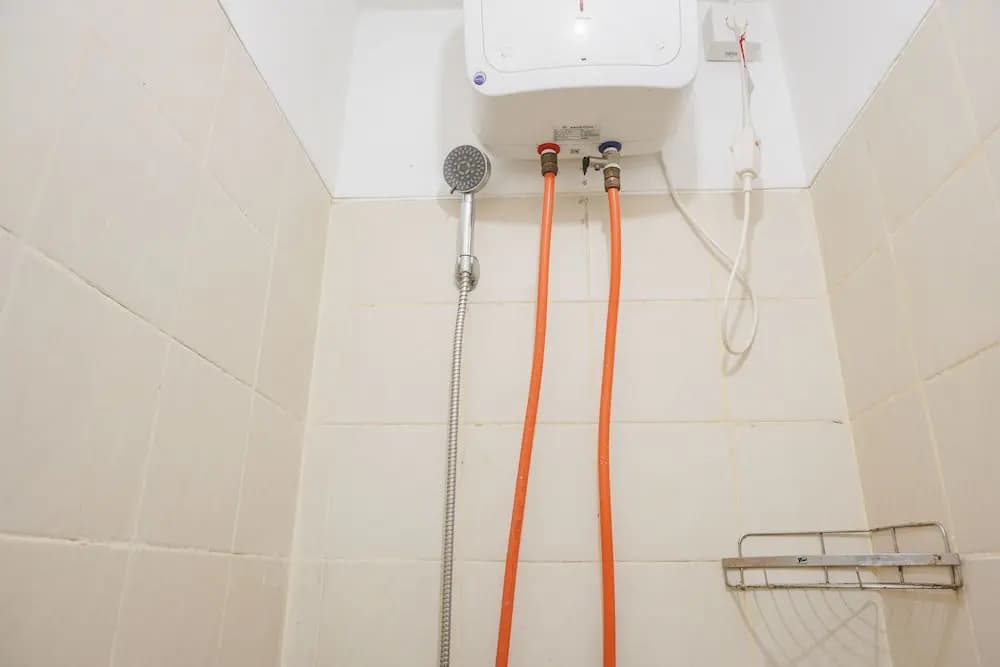 Cozy Living Studio Apartment At Belmont Residence Near Puri - photo 6