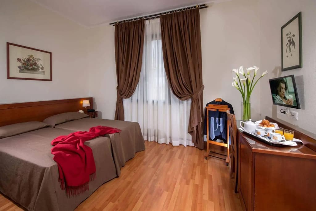 Hotel Villa Grazioli - photo 3