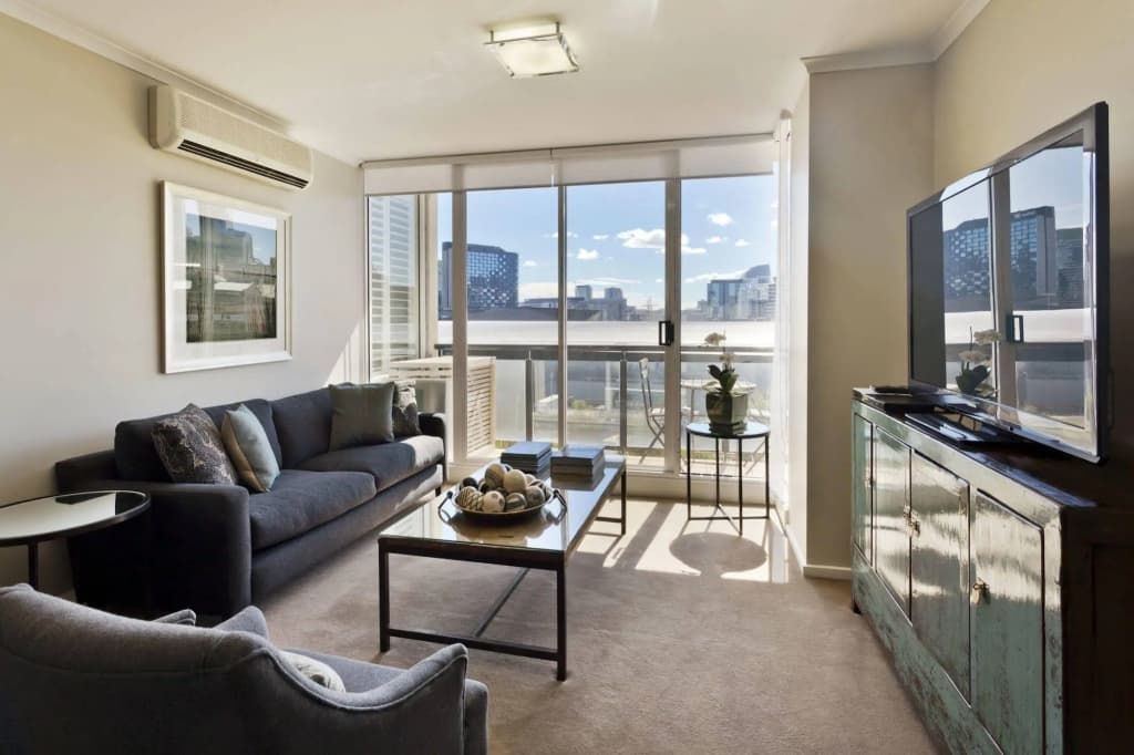 StayCentral - Cityside on Whiteman - photo 5