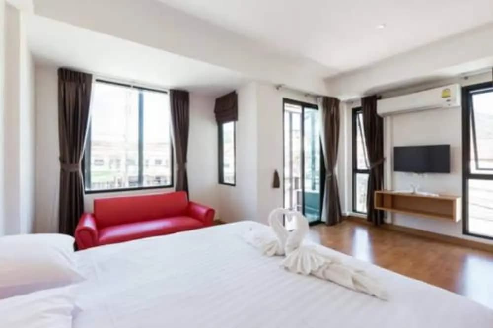 Buk Inn Hotel Kamala Beach - photo 7