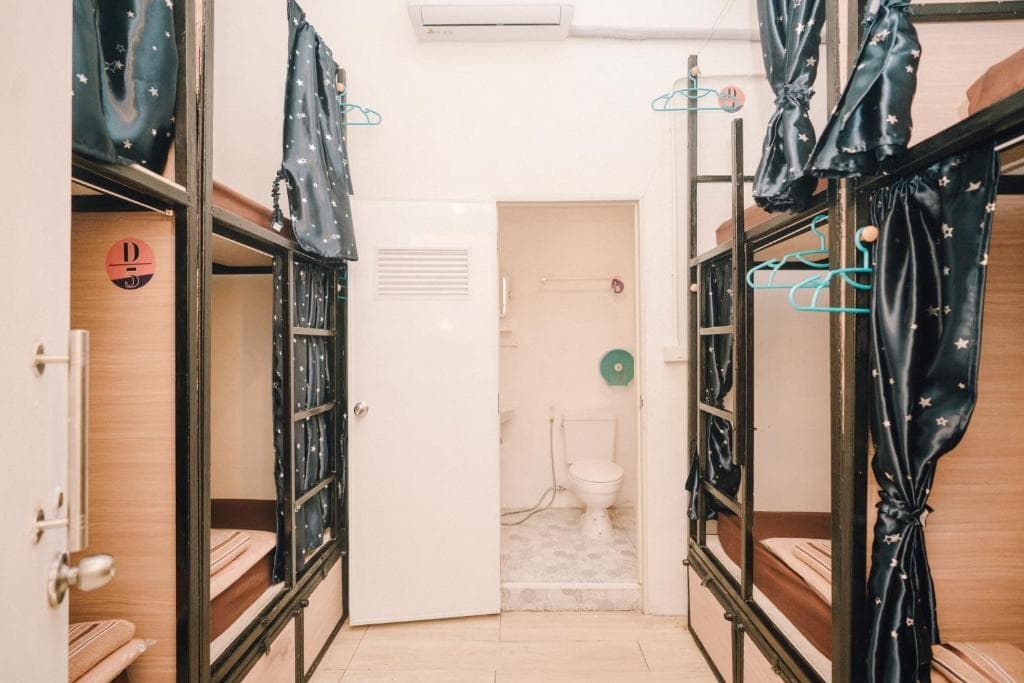 Liberta Hostel - photo 4