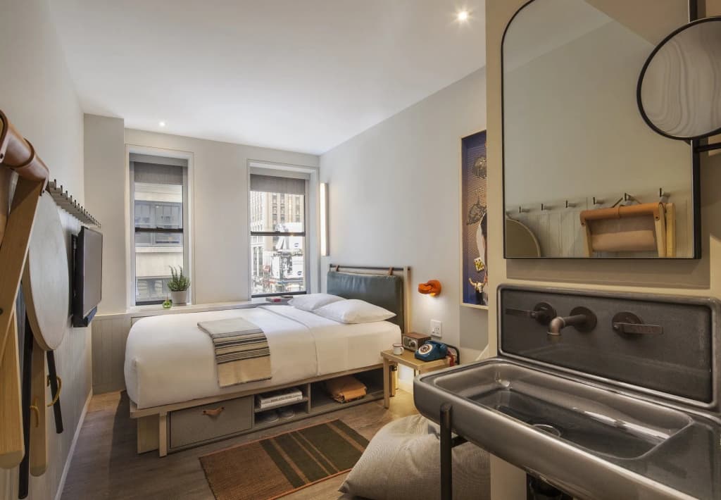 Moxy NYC Times Square - photo 9
