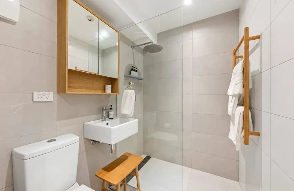 The Little Beachside Apartment - photo 10