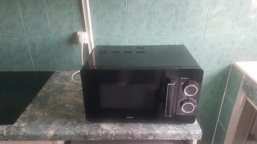 NEW CHEAP PRIVATE ROOM, KITCHEN , OVERWIEUW sea,TRAM on spot, 12 minutes from nice train station with tram , beach in 17 min tram , CHAMBRE PRIVÉE pas cher, cuisine équipée , tram sur place, APERÇU mer, 12 min de la gare de Nice avec le tram, 17 min plage - photo 12
