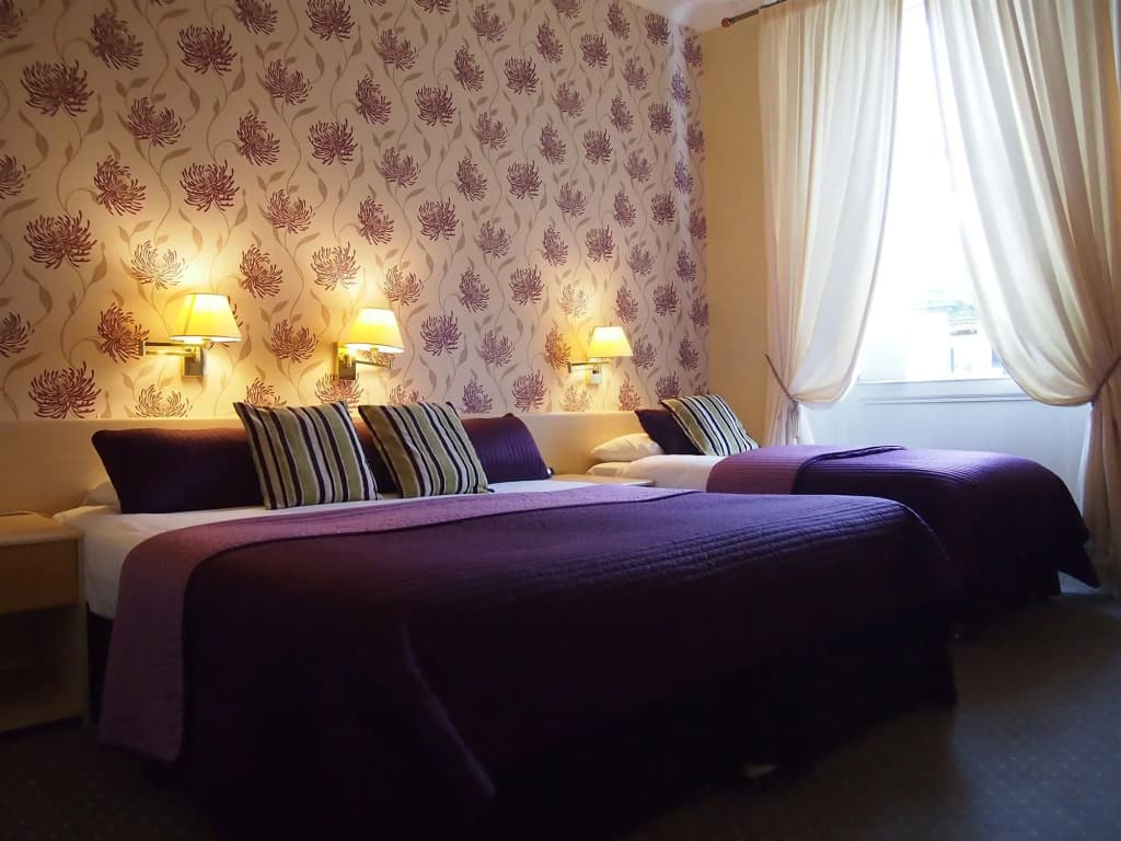 Edinburgh Thistle Hotel - photo 24