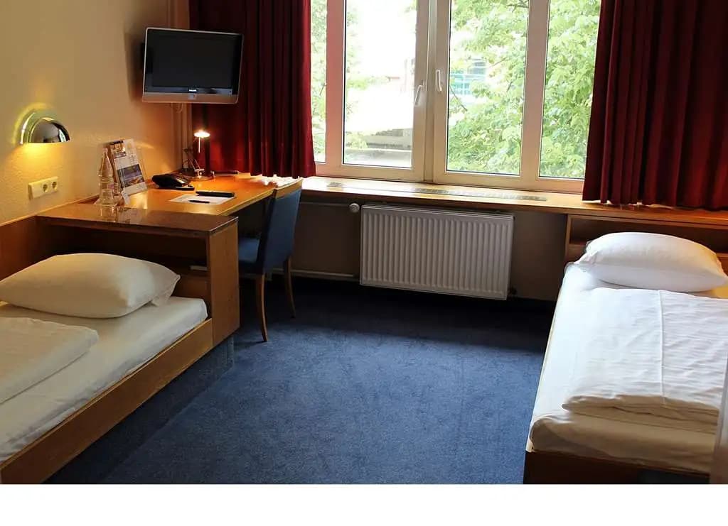 PLAZA INN Berlin Charlottenburg - photo 3