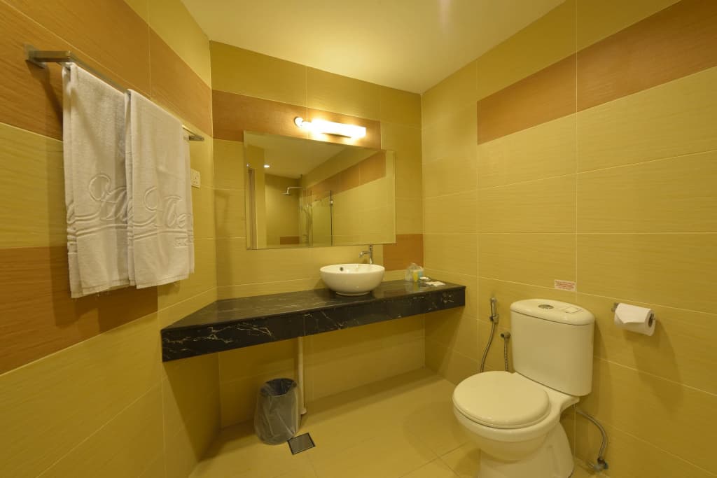 Abell Hotel Kuching - photo 8
