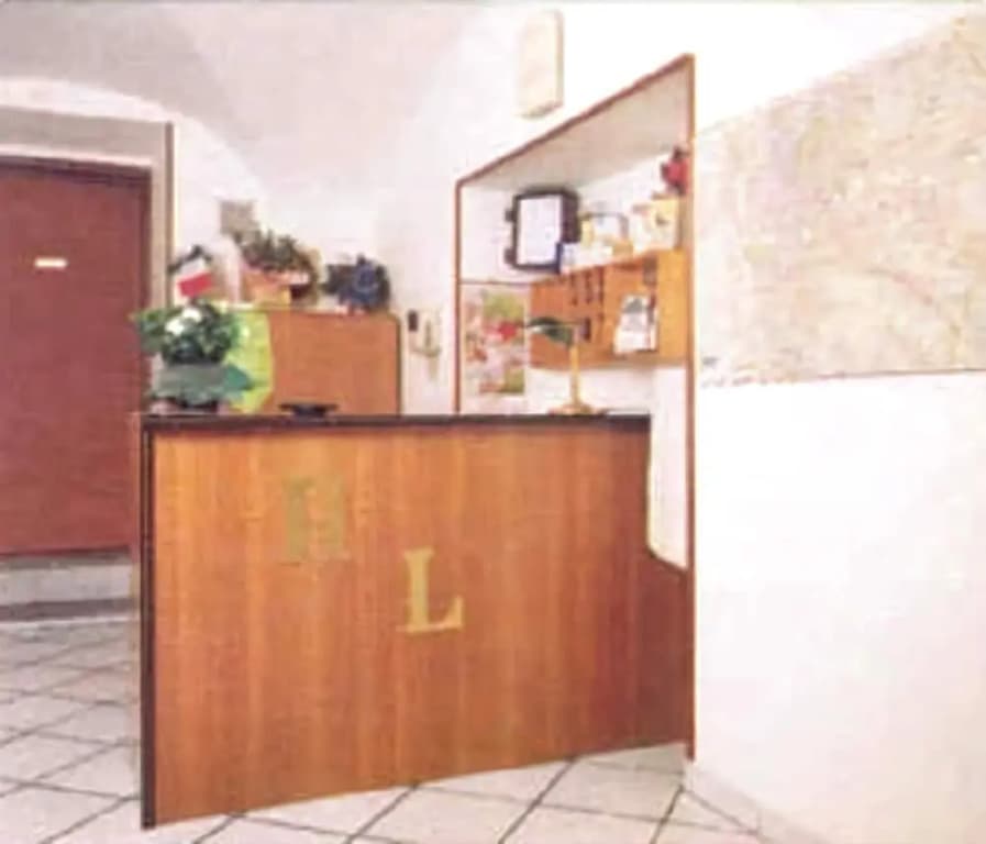 Hotel Lussemburgo - photo 2