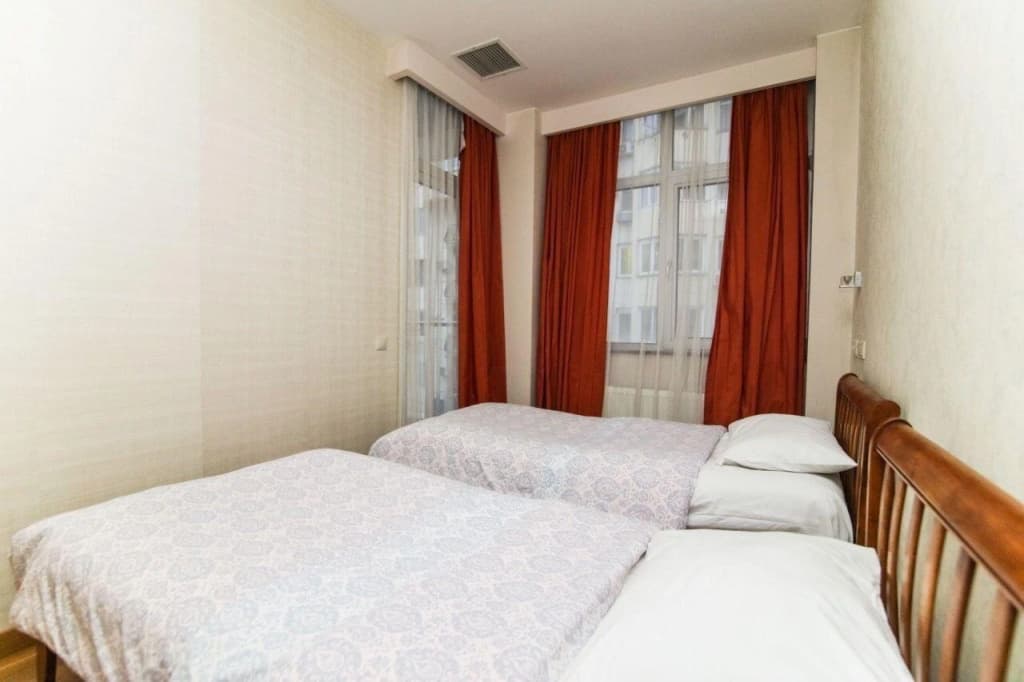 Confiant Hotel - photo 2