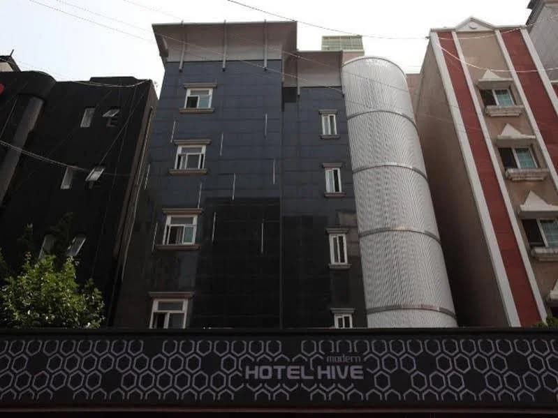 Hotel Hive - main photo