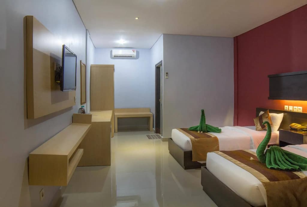 Bakung Beach Resort - photo 6