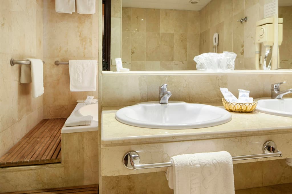 Hotel Atlantis - photo 8