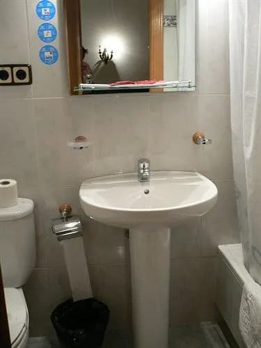 Hostal Odesa - photo 9