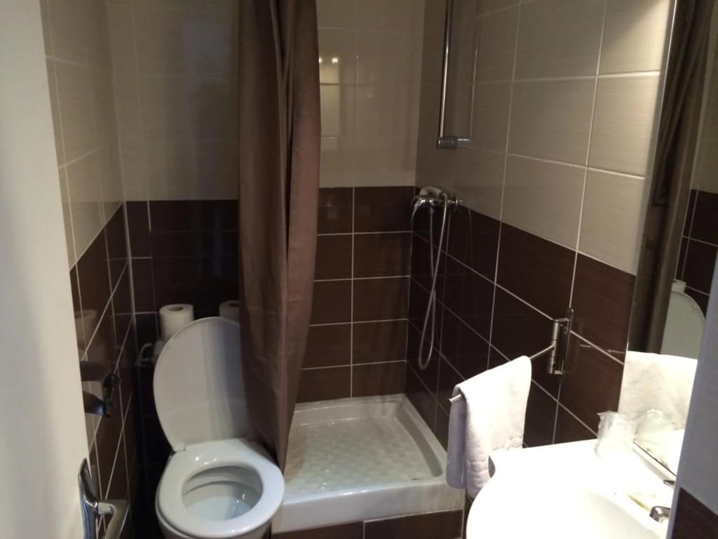 Hipotel Paris Voltaire Bastille - photo 19