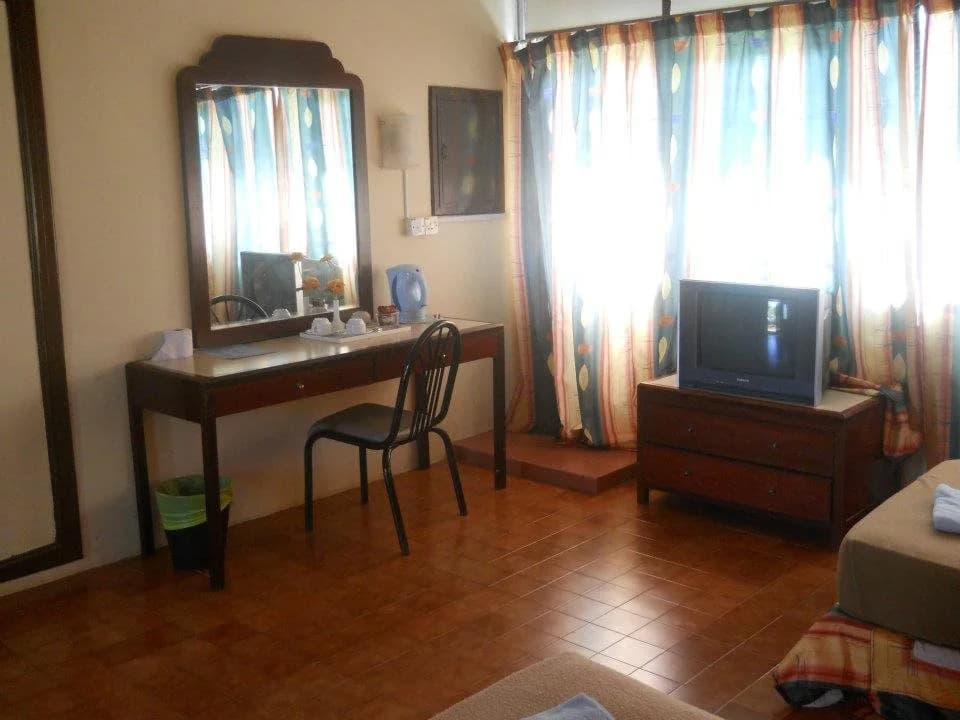 Green Town Hotels And Resorts - photo 2