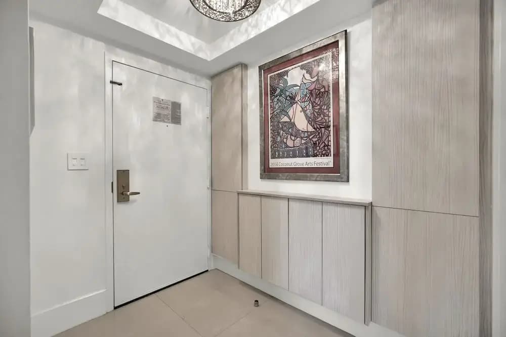 Gorgeous Spacious 2bed Bayview Apartment - photo 13