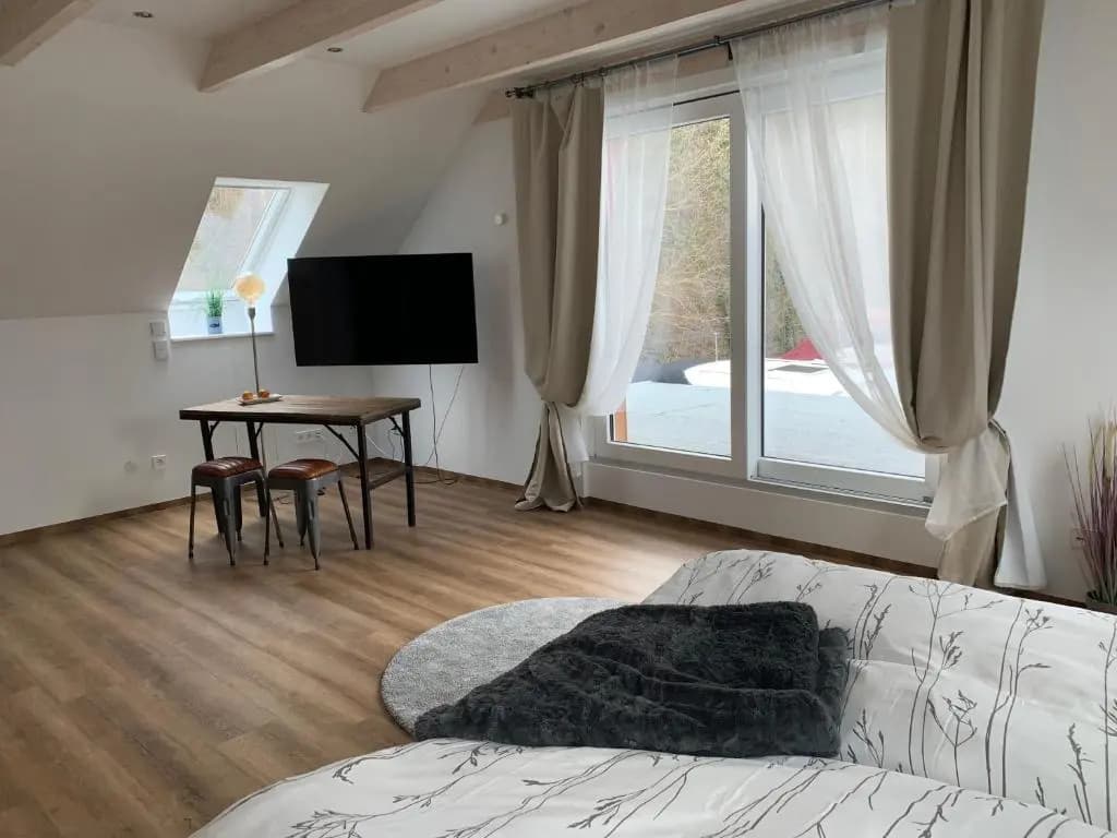 Tiny House oder Ferienwohnung auf der Sunset Marina - main photo