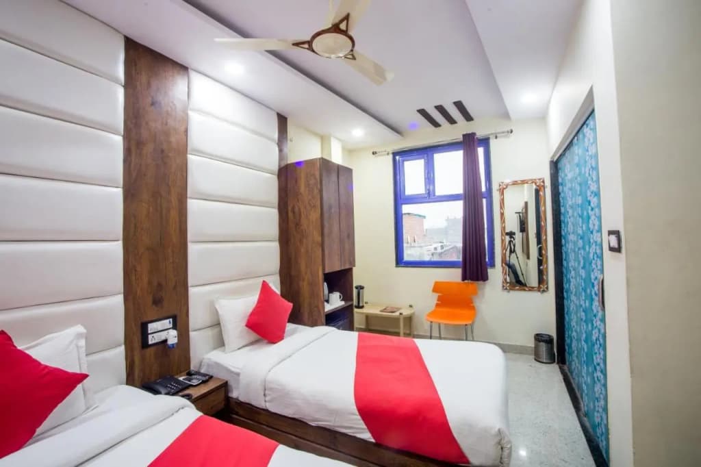 Hotel Dollar Inn - photo 31