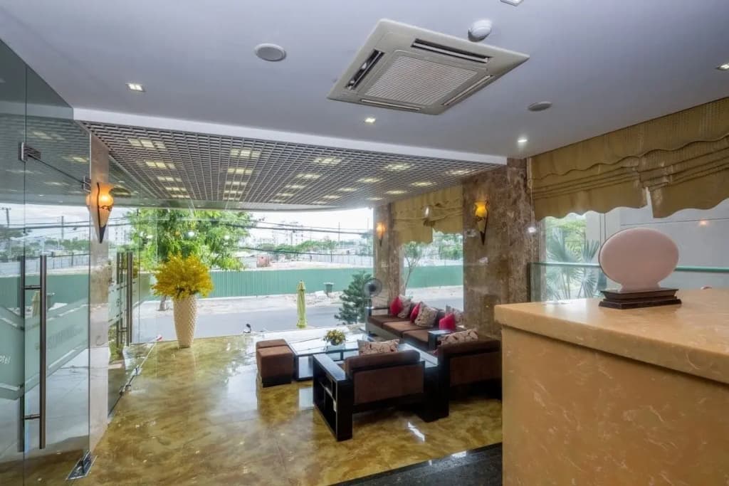 Connect Hotel - main photo
