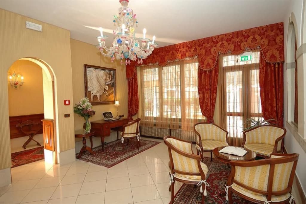 Hotel Hesperia - photo 6