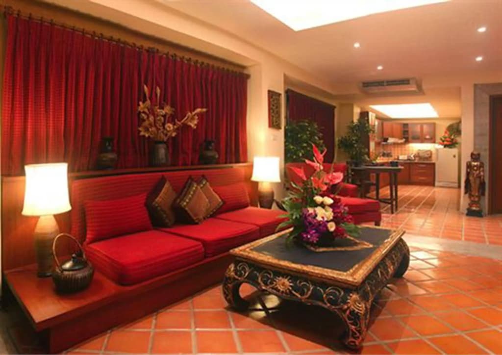 Nirvana Boutique Hotel - photo 2