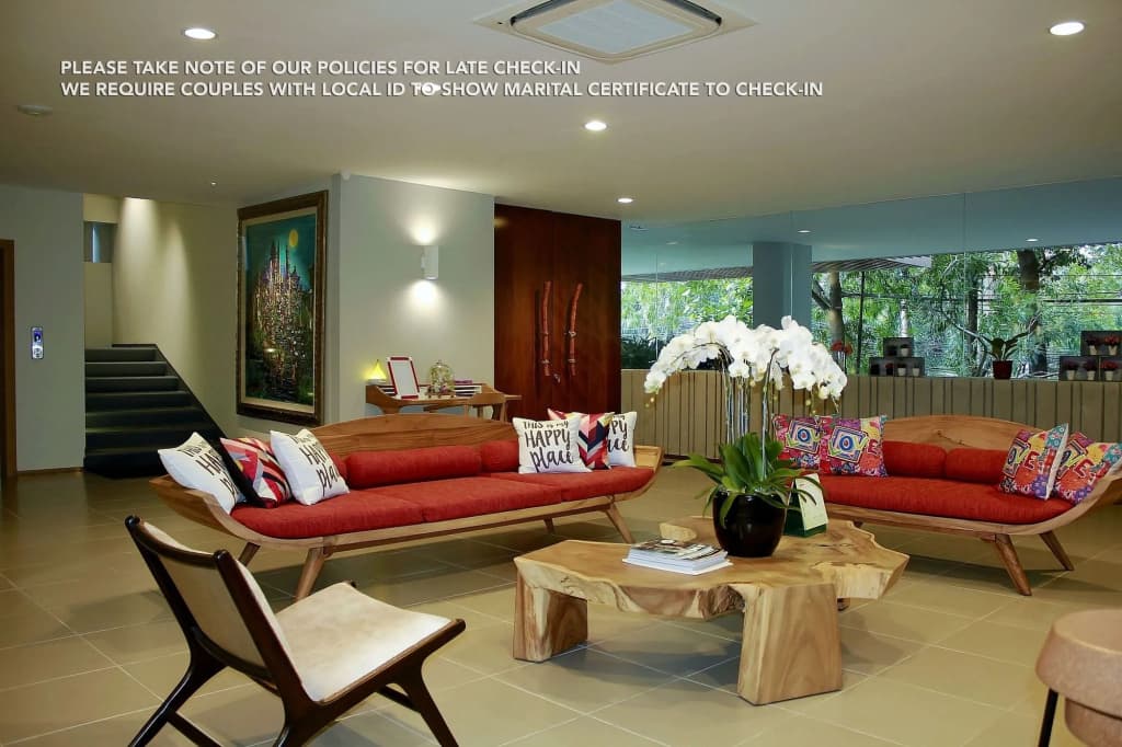ZEN Rooms Patra Kuningan Syariah - photo 17