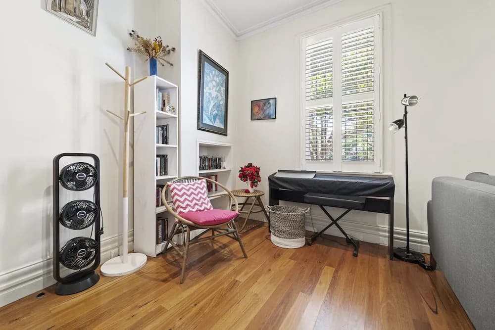 Light Filled Charming Townhouse - photo 11