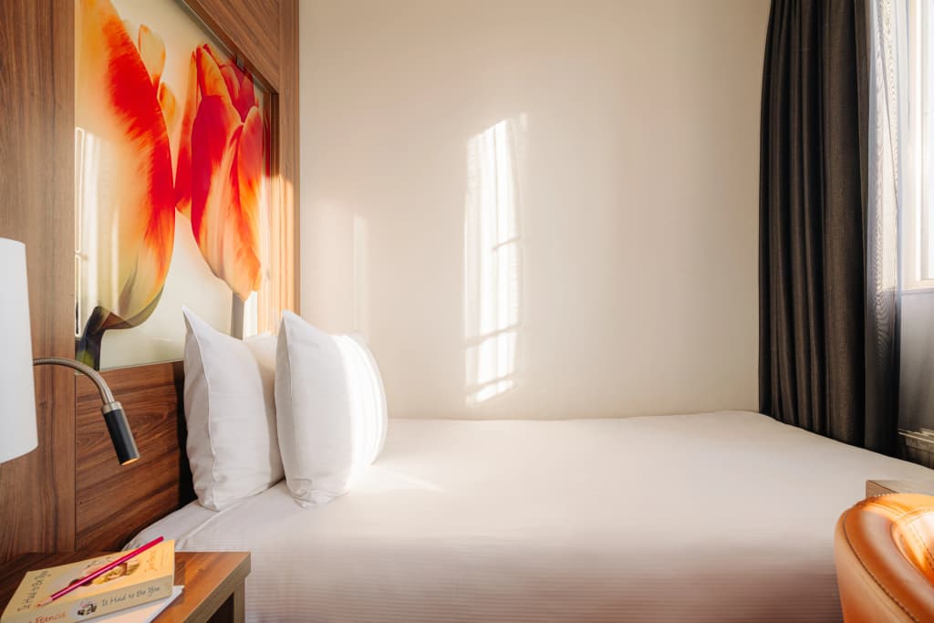Leonardo Eden Hotel Amsterdam City Center - photo 4