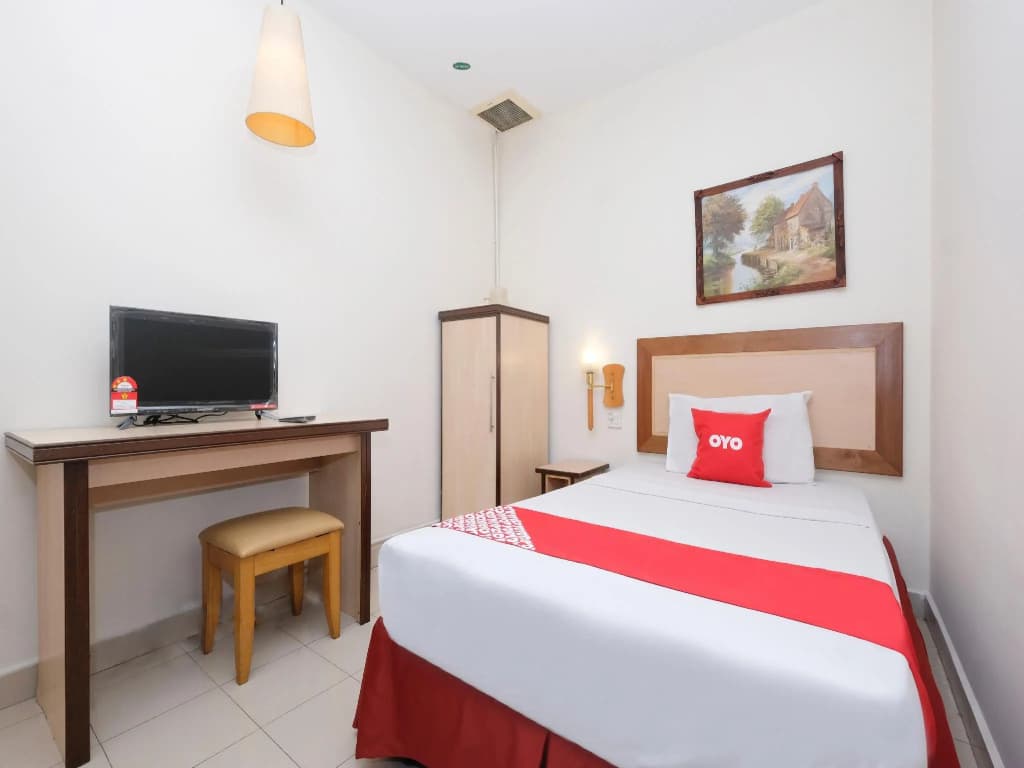 89968 Sri Sutra Hotel - photo 18