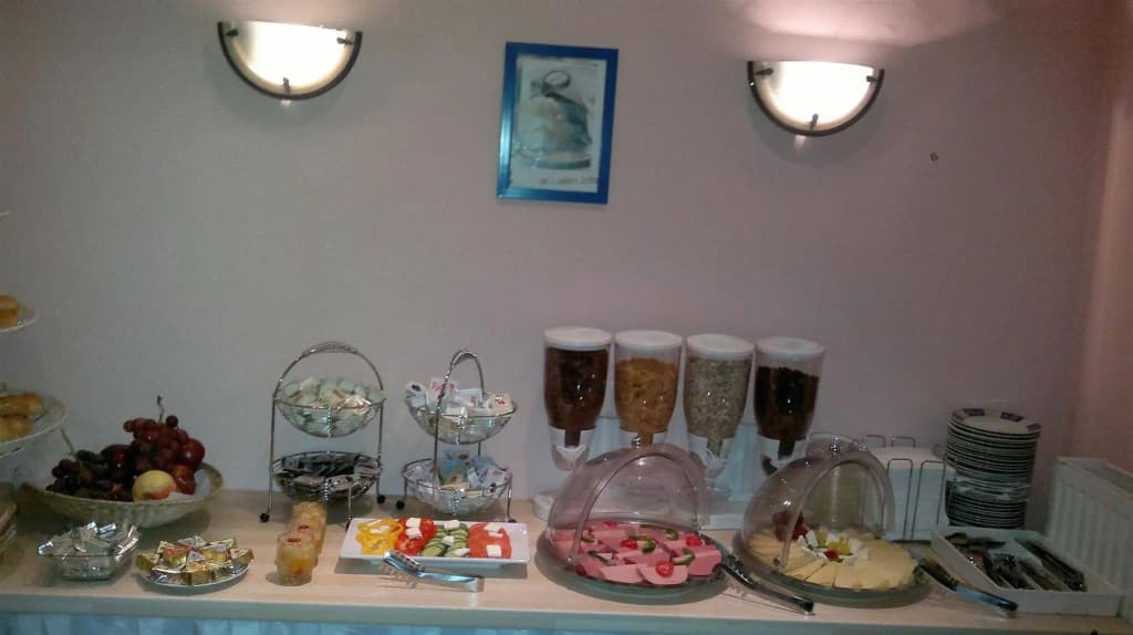 Hotel Arpi - photo 12