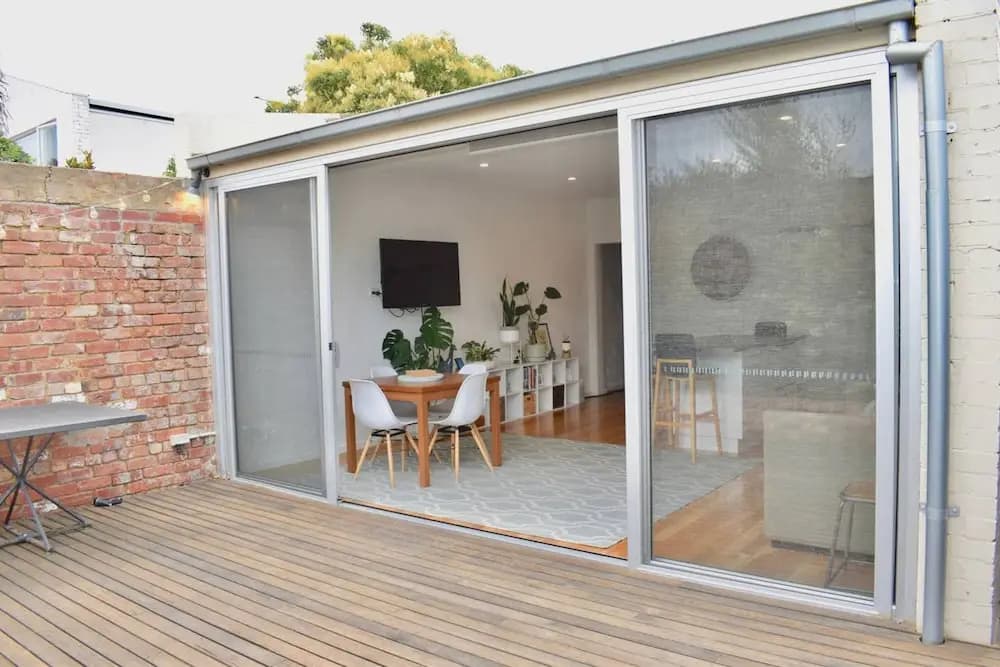 Charming Terrace House on Tree Lined Street - photo 6