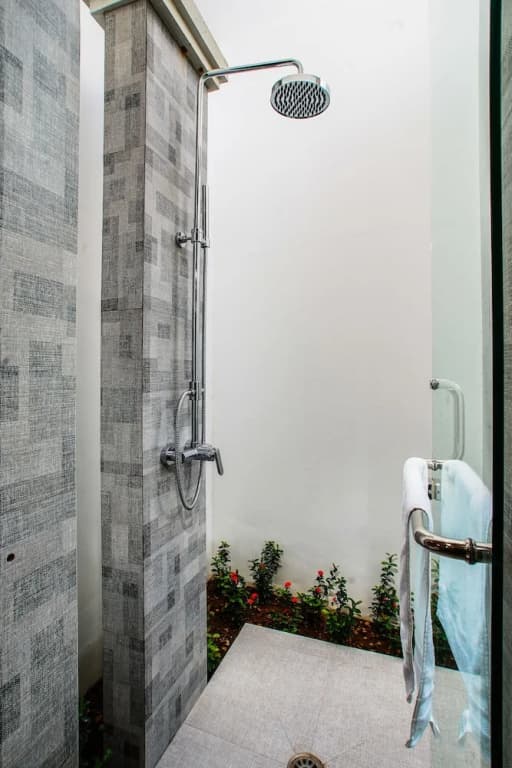 Villa Ley Double Six by Best Deals Asia Hospitality - photo 8