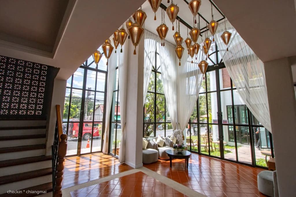 Lanna Oriental Hotel - photo 14