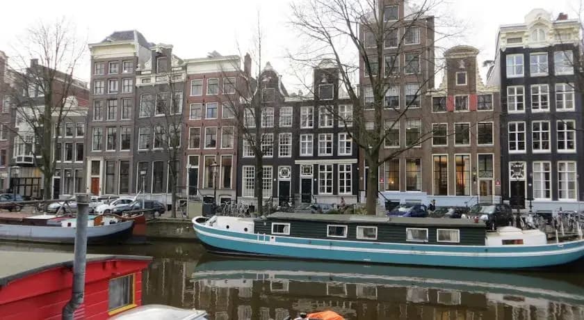 B&Bkeizersgracht 83 - photo 1