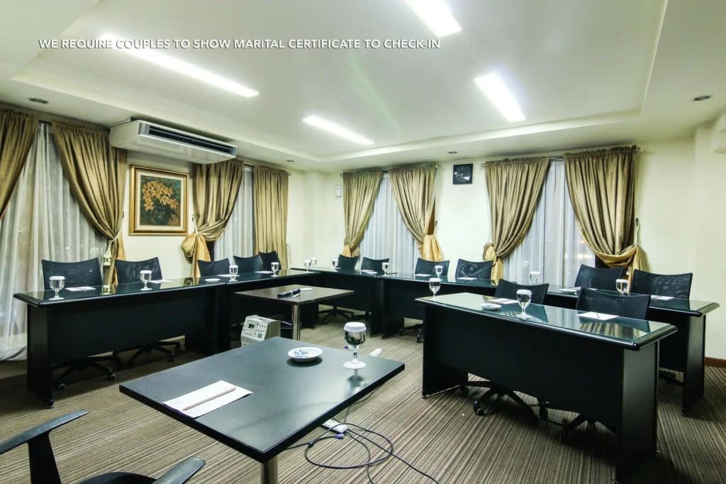 ZEN Rooms Menteng Syariah - photo 15