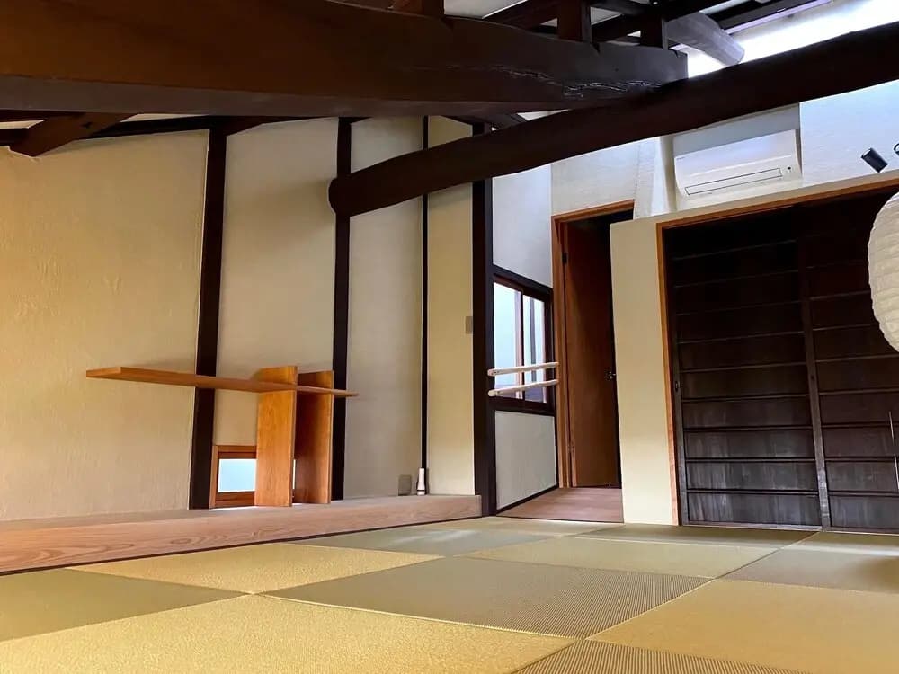 Sankoku Bashira - main photo