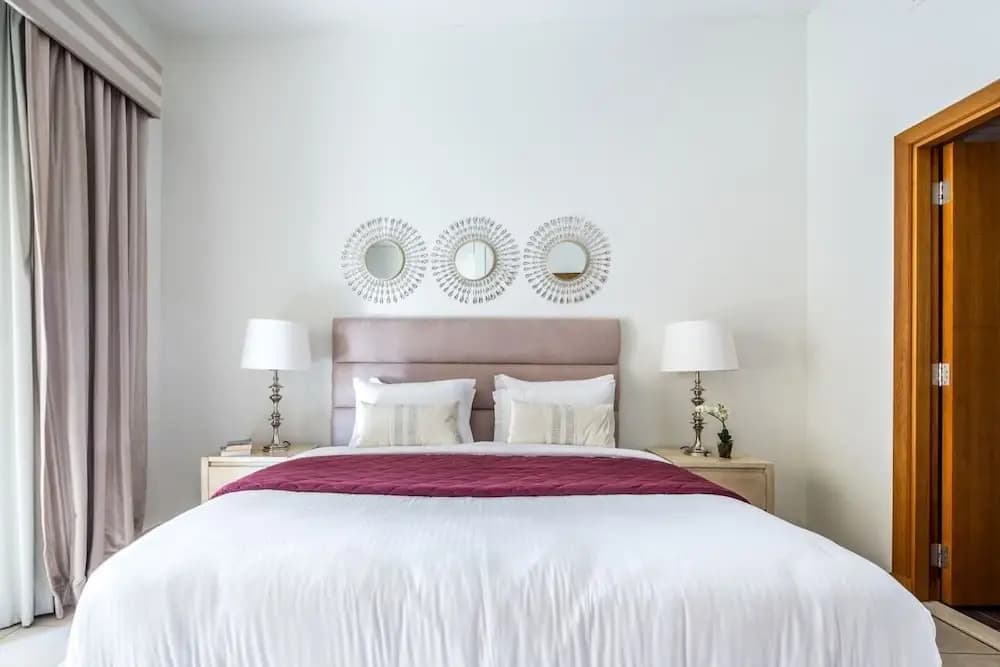 Refined 2BR Luxury Apartment at Palm Jumeirah - main photo
