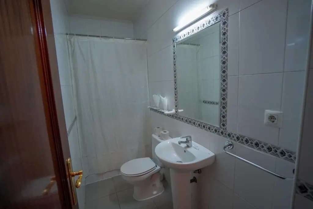 Hostal New go Inn - photo 7