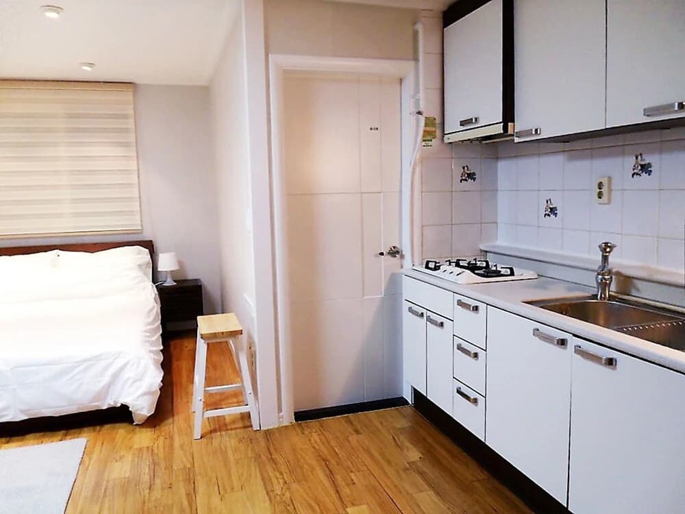 Gangnam B&B - photo 12