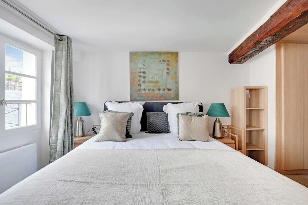 Stunning Duplex 1br/4p - Notre-dame Cathedral - photo 5
