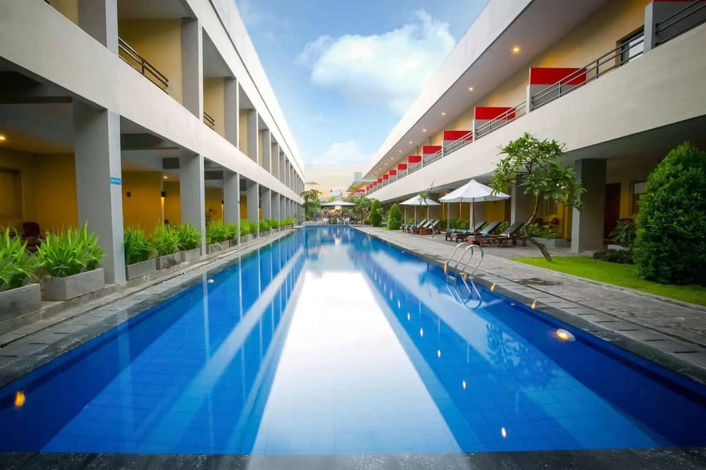 Kuta Station Hotel and Spa - photo 18